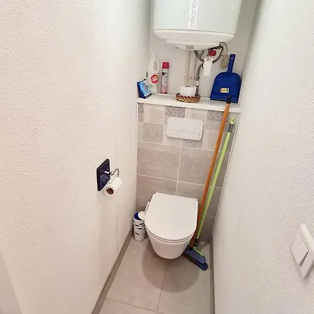 T3 Climatise Avec Piscine, Tennis Et Parking A 200m Des Plages - Fr-1-316-252 Apartment *